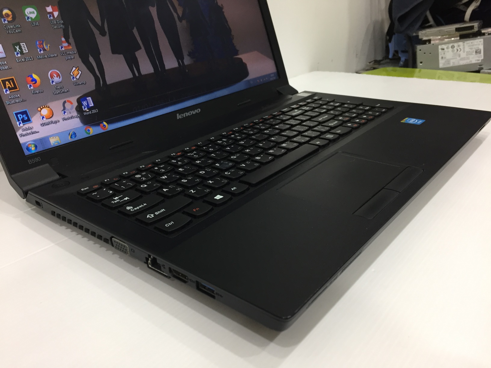LENOVO B590