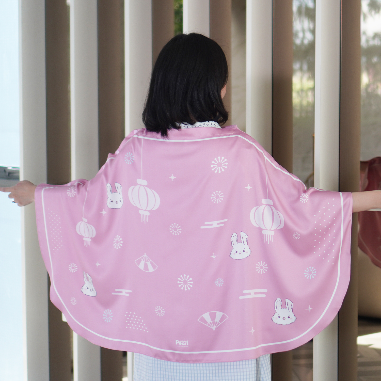 ผ้าคลุมให้นม 3in1 (รุ่นมีกระดุม ถอดโครงได้) แบบสั่งทำใส่ชื่อ ลาย Rabbit - Chinese - Pink