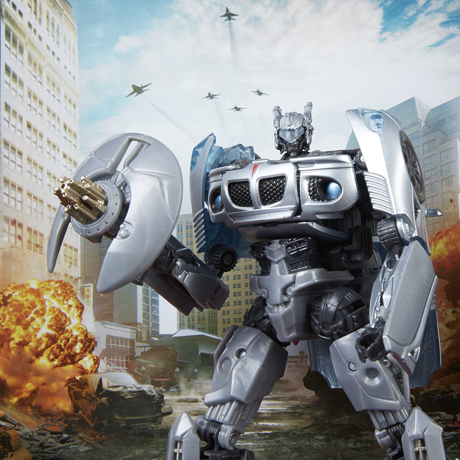 Hasbro Transformers Studio Series 10 Deluxe Class Jazz 4.5 Inch Action Figure ฮาสโบร ทรานสฟอเมอร์ส สตูดิโอ ซีรีย์ส 10 ดีลักซ์ คลาส หุ่นยนต์แจ๊ส ขนาด 4.5 นิ้ว ลิขสิทธิ์แท้