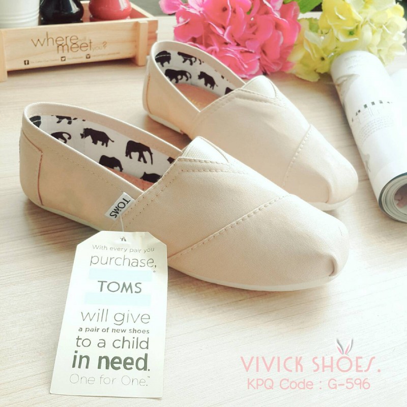 รองเท้า TOMS (6สี)