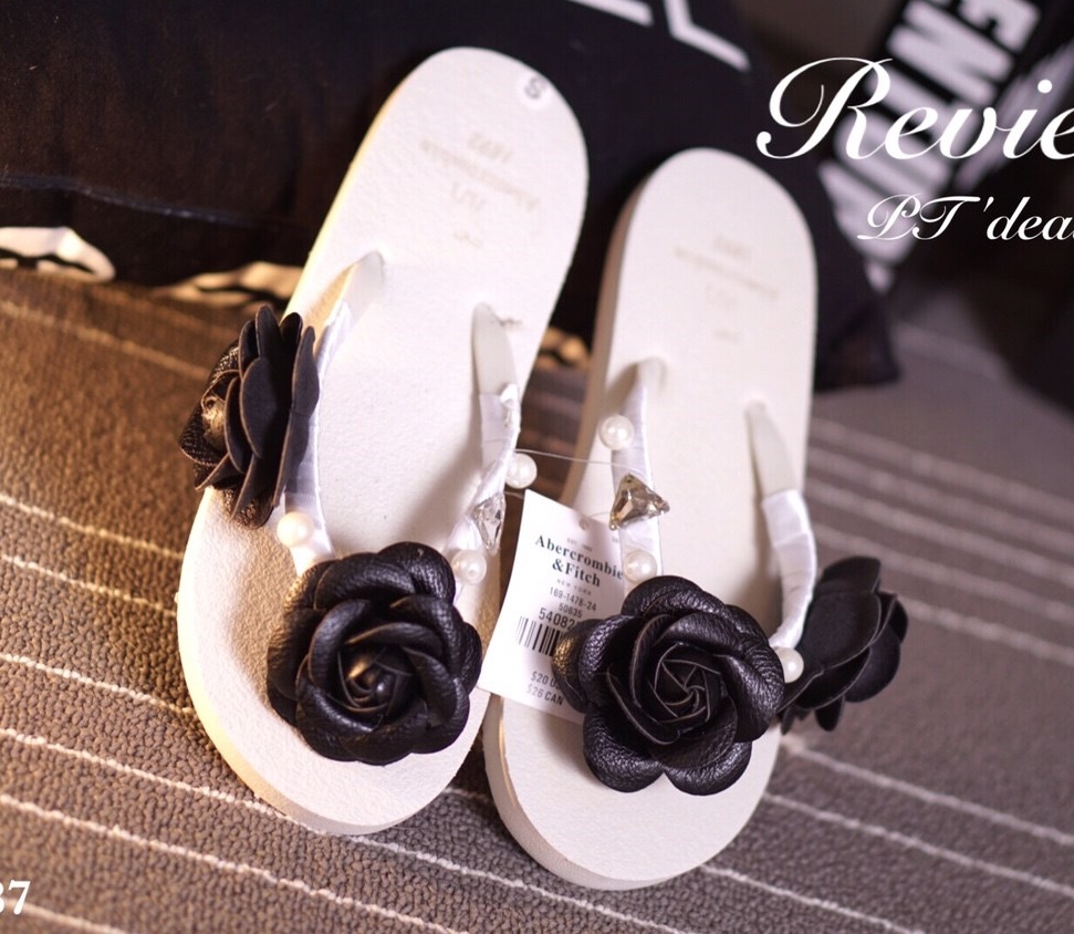 พร้อมส่ง : รองเท้า Abercrombie (สีขาว)