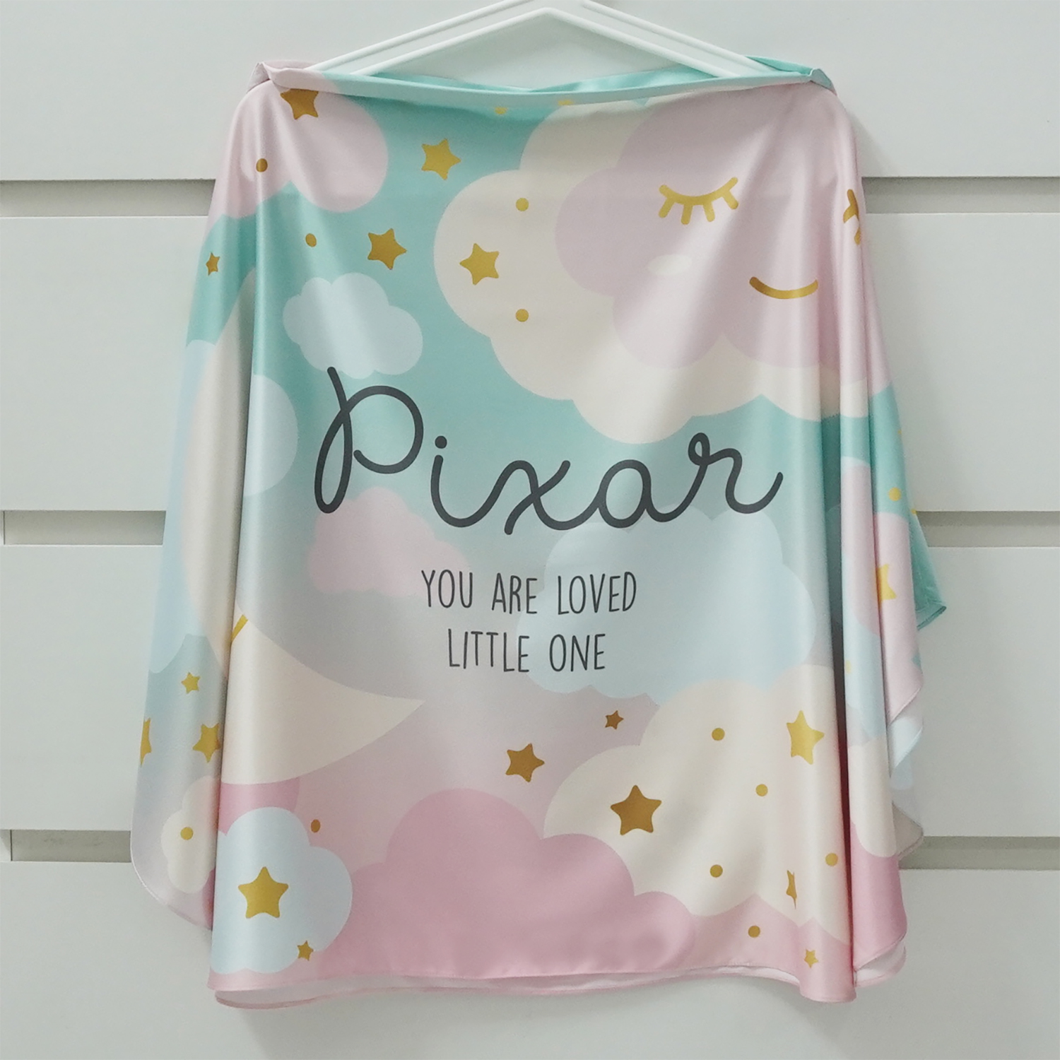 ผ้าคลุมให้นม สั่งทำใส่ชือ ลาย Moon - Mint Pink