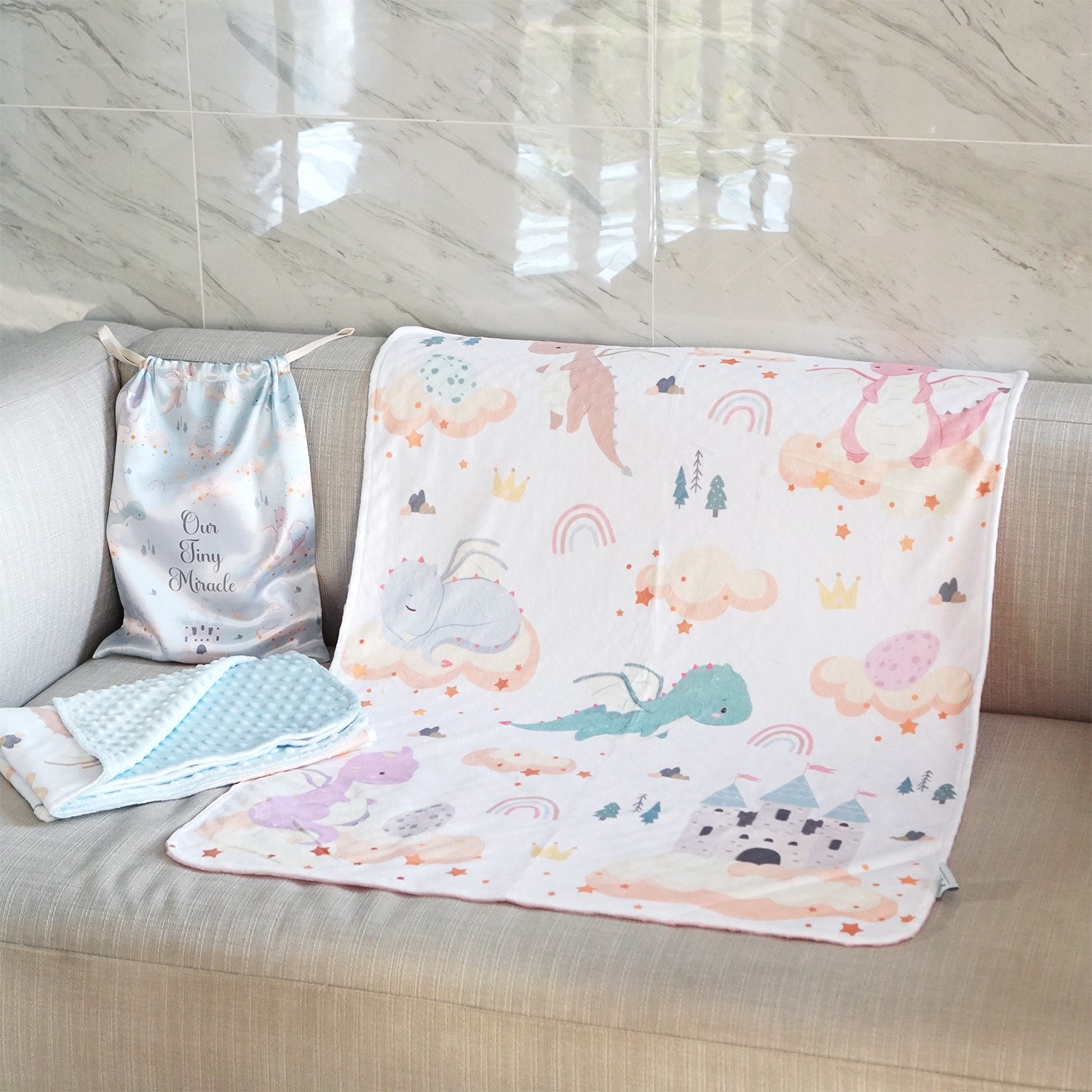 ผ้าห่ม Minky 75x100cm พร้อมส่ง ลายมังกร Dragon มีสีฟ้ากับชมพู