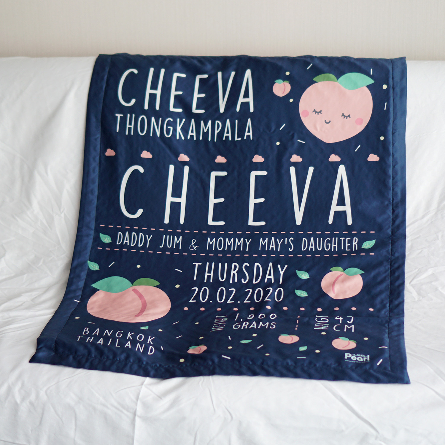 ผ้าห่มเด็ก ใส่ประวัติแรกเกิด ลาย Peach - Navy