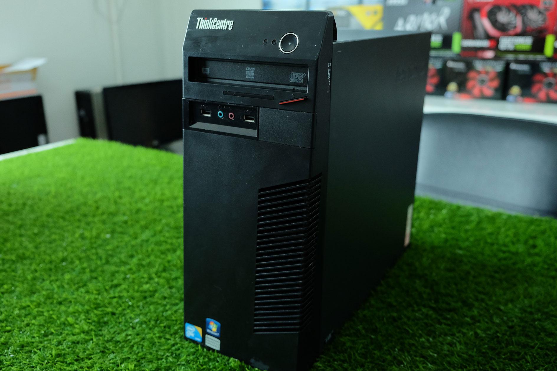 Lenovo Thinkcentre M70E E8200 Ram 4 GB(DDR3) HDD 250 GB สำหรับคนงบน้อยต้องการคอมพิวเตอร์ไว้ใช้งาน พร้อมจอ 17 นิ้ว เมาส์ คียบอร์ด