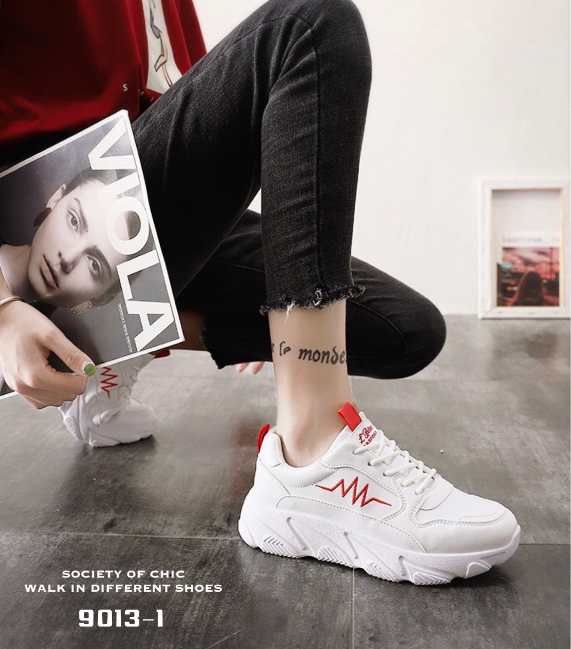 รองเท้าผ้าใบแต่งลายwave