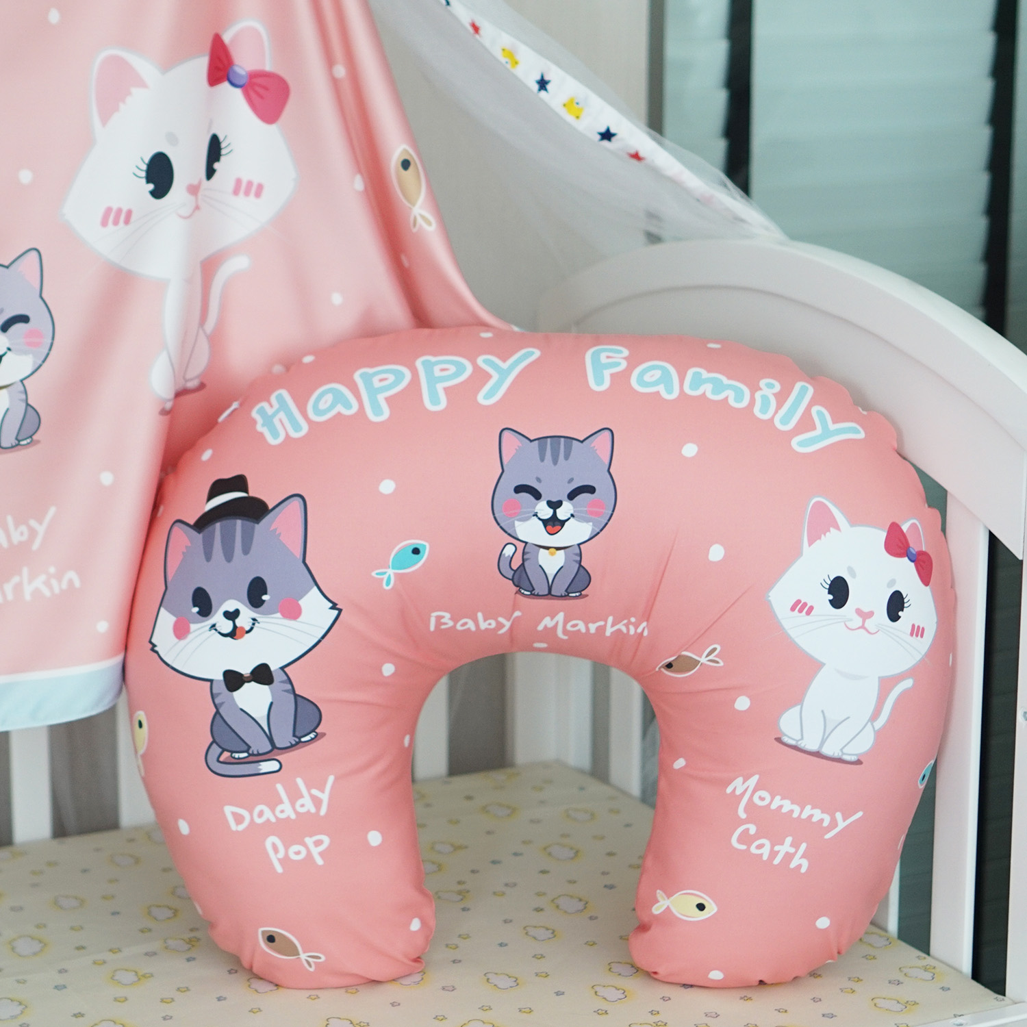 ชุดของขวัญเด็กแรกเกิด NP2 ผ้าคลุมให้นม + หมอนรองให้นม ลาย Kitten - Peach