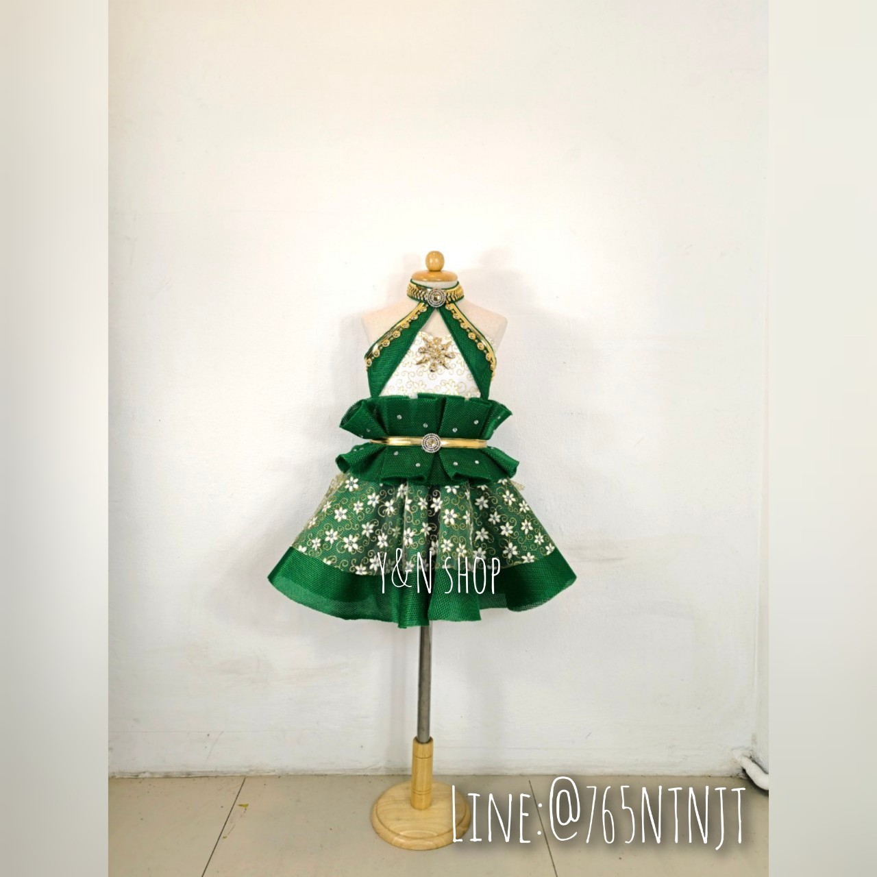 ชุดแซมวิสแต่งทอง ชุดดรัมเมเยอร์ ชุดดรัมเมเยอร์เด็ก ชุดเชียร์ลีดเดอร์เด็ก