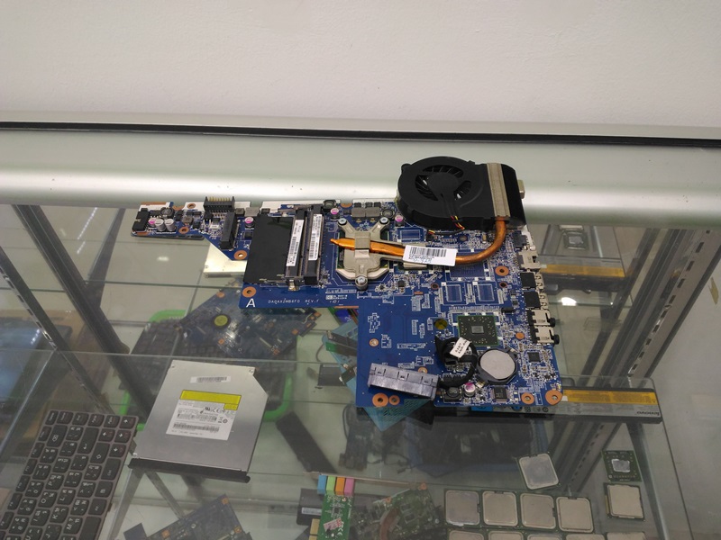 เมนบอร์ด COMPAQ CQ42 เสีย