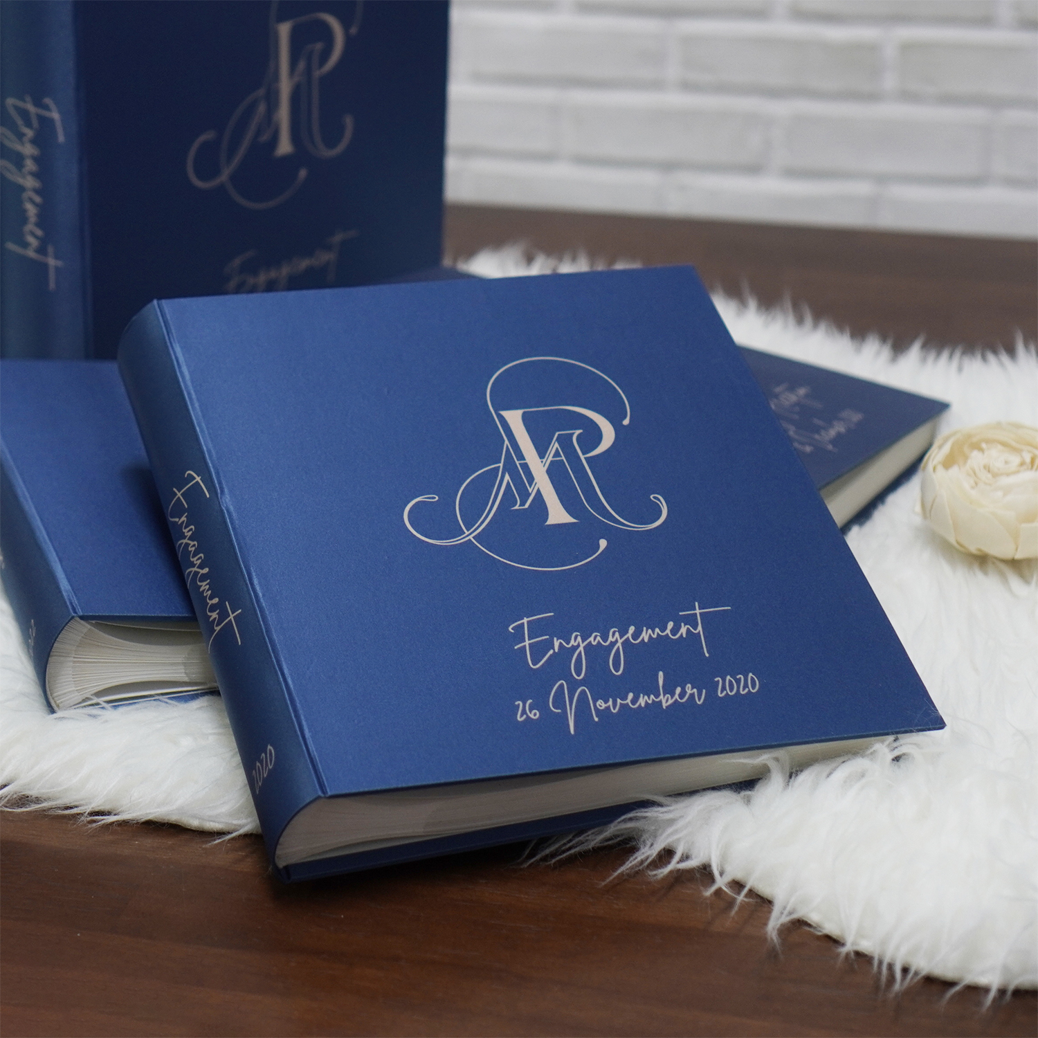 อัลบั้มสั่งทำใส่ Logo