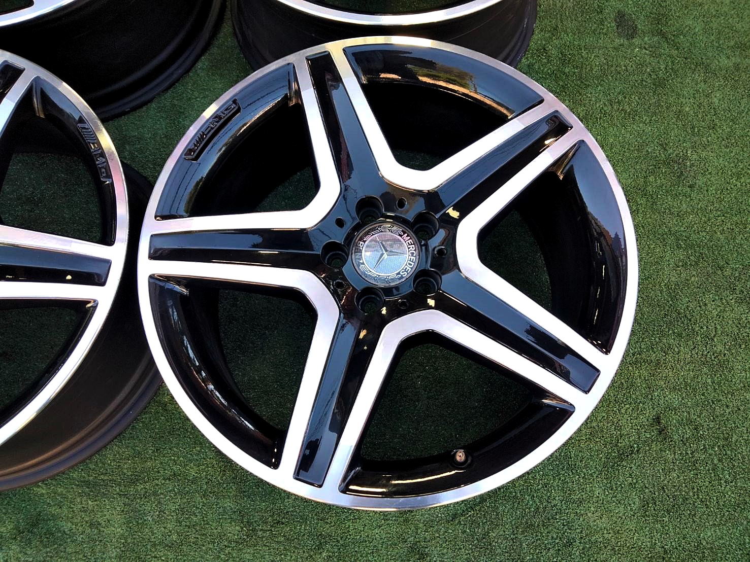 ล้อแท้ AMG ST6 W156 ขอบ 19 นิ้ว