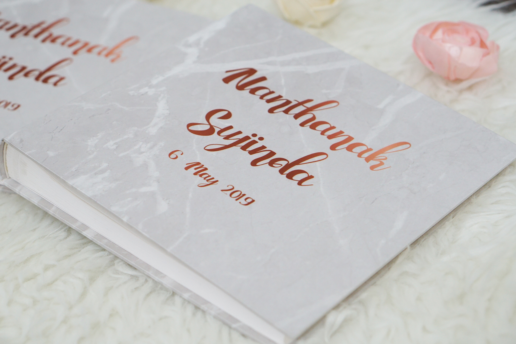 สมุดเซ็น สมุดอวยพร แบบสั่งทำใส่ชื่อ ลาย Grey Marble - Copper