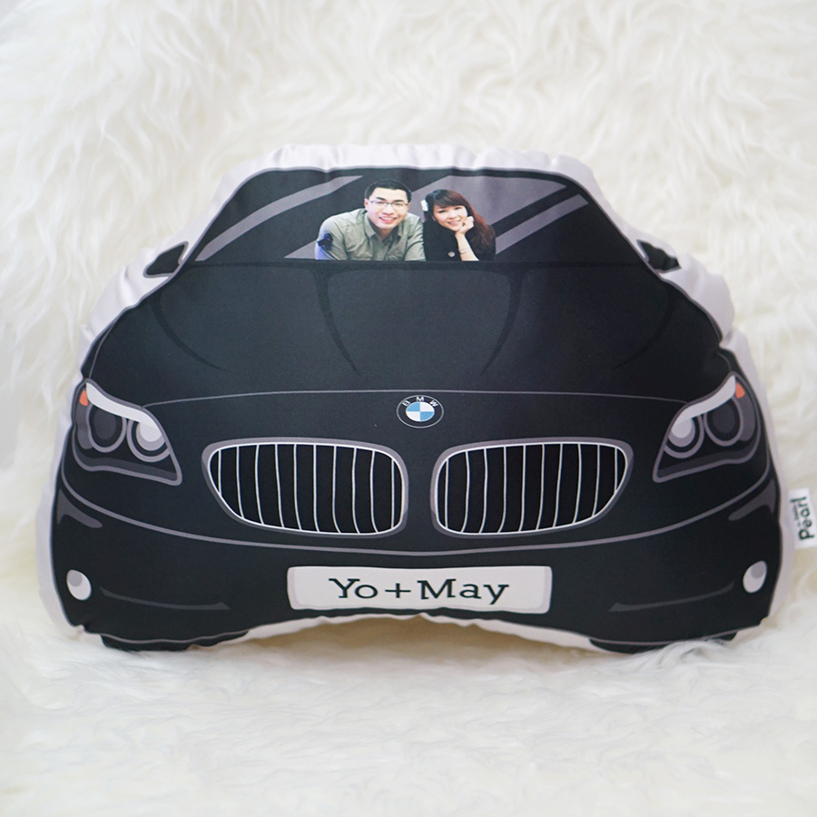 หมอนรถ BMW