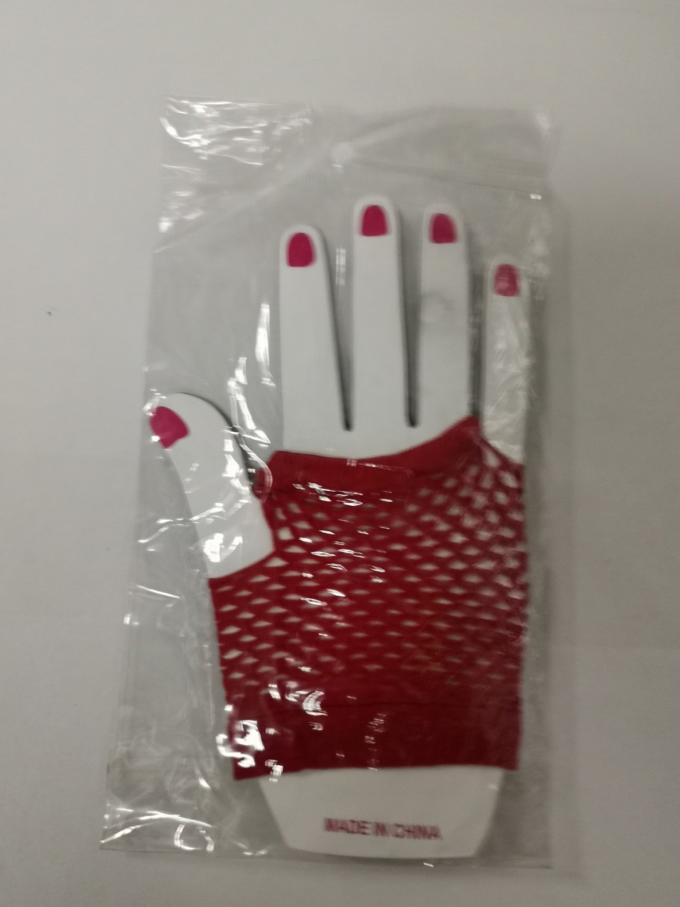 ถุงมือดรัมเมเยอร์เด็ก สีขาว สำหรับชุดดรัมเมเยอร์เด็กหญิง ชุดเชียร์ลีดเดอร์เด็ก ชุดแฟนซีเด็ก งานขบวนพาเหรด งานกีฬาสี