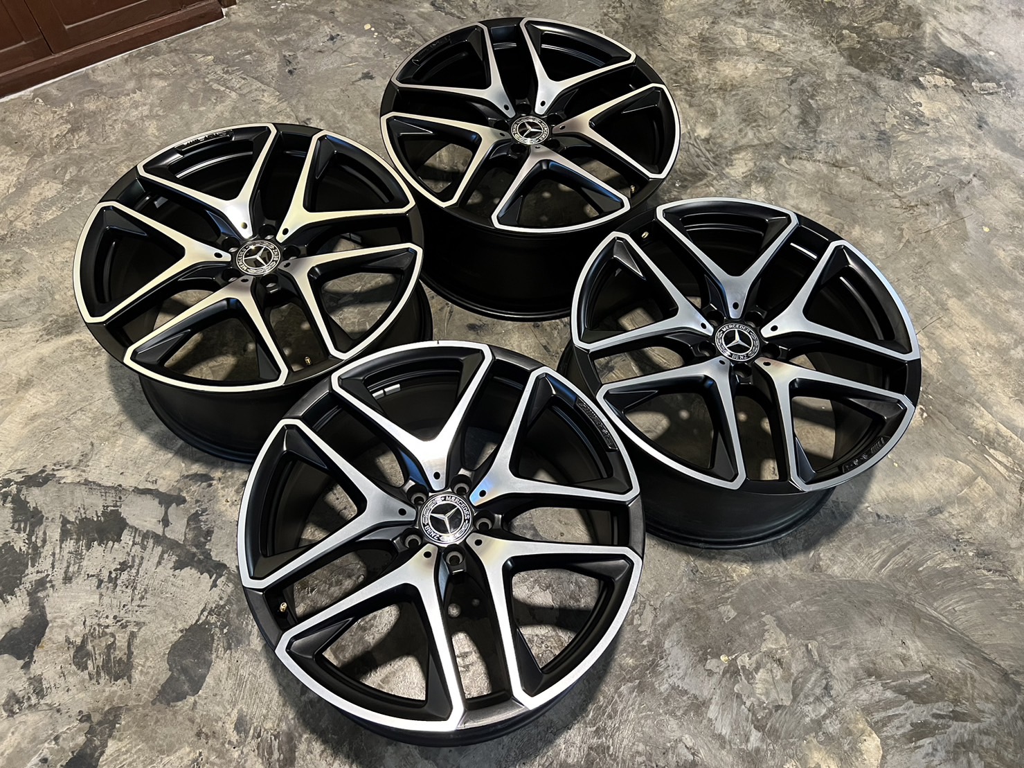 ล้อเบนซ์แท้ AMG FORGE GLE 63 W167 21" น้ำหนักเบา