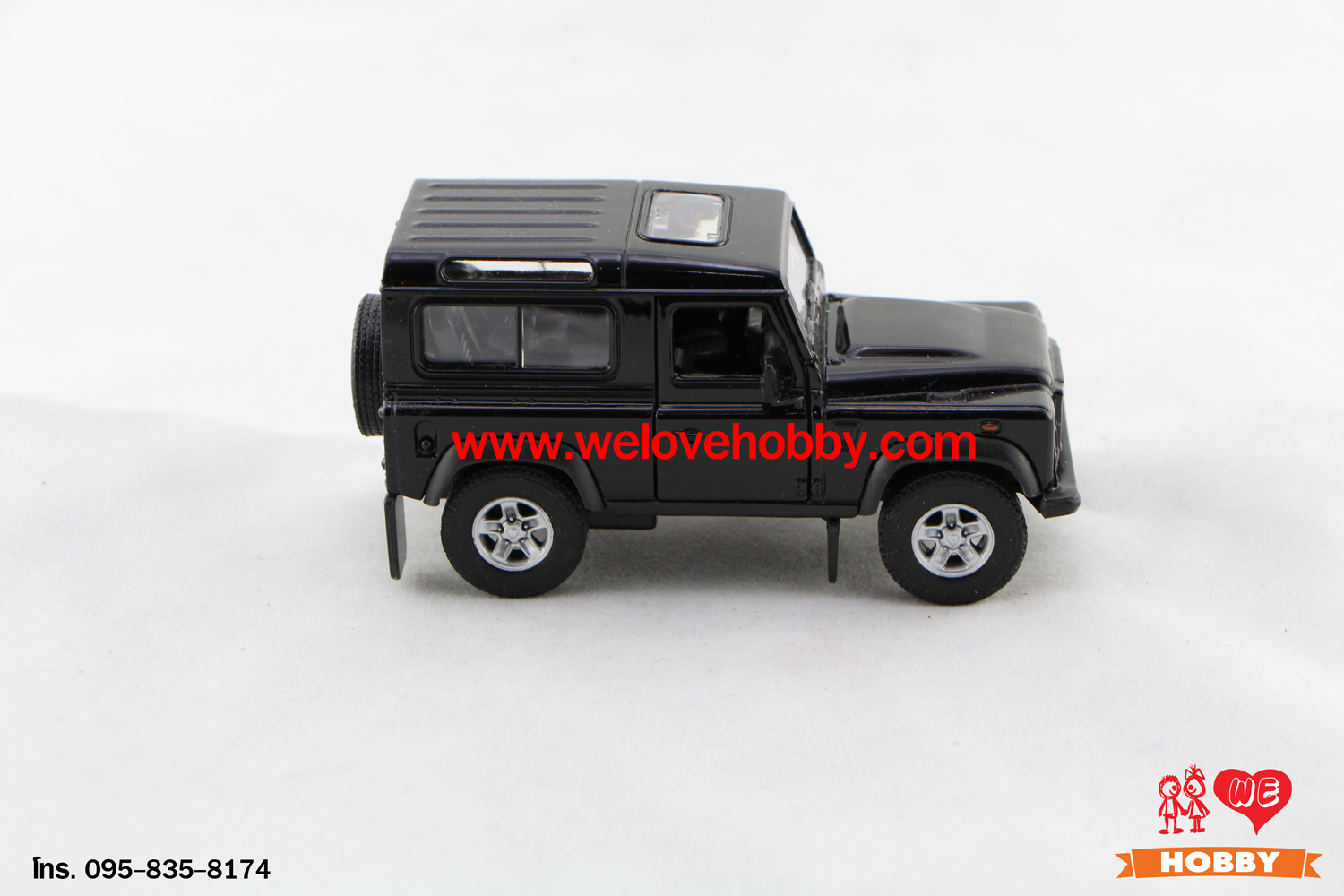 โมเดลรถ Land Rover Defender 2ประตู สีดำ Scale 1:38