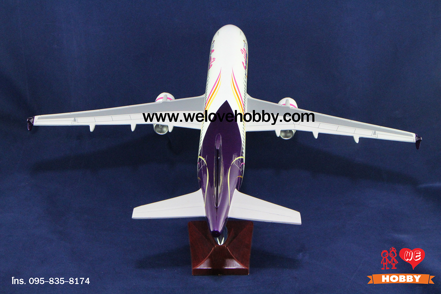 โมเดลเครื่องบินไทยสมายด์ Thai Smile (Airbus A320) 2ไอพ่น ลำใหญ่