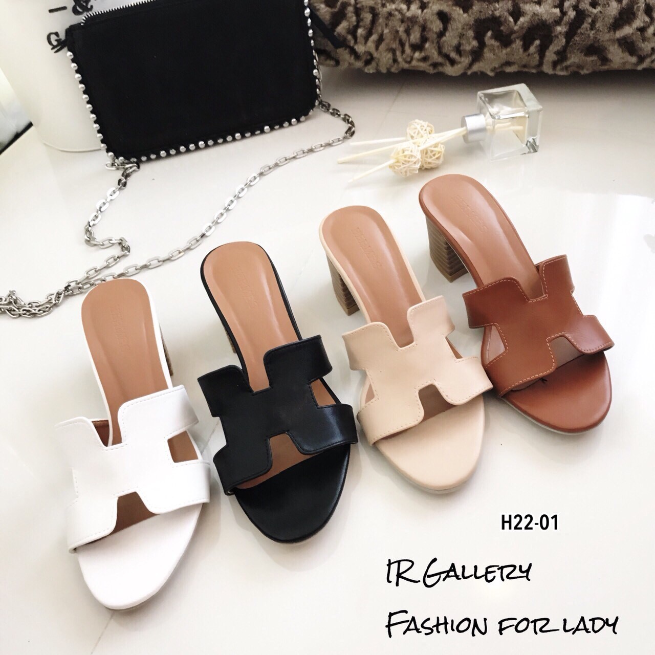 รองเท้าแตะสวมเสริมส้น Style Hermes (สีขาว)