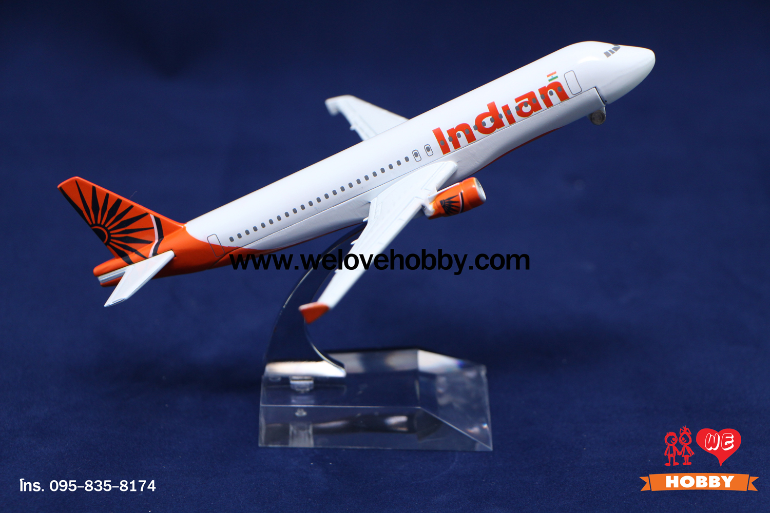 โมเดลเครื่องบิน Indian Airlines สีขาว-ส้ม อินเดีย (Airbus A320)