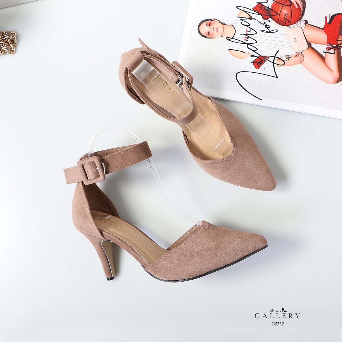 รองเท้าคัทชูส้นสูงสักหลาดรัดข้อ (สีดำ)