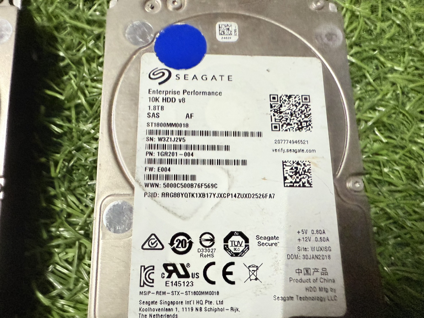 ฮาร์ดดิสก์เซิร์ฟเวอร์ Seagate 1.8TB SAS 2.5 6Gbps 10000RPM" (ใช้ได้กับ Dell R760 R460 R560) มี 2 ลูก