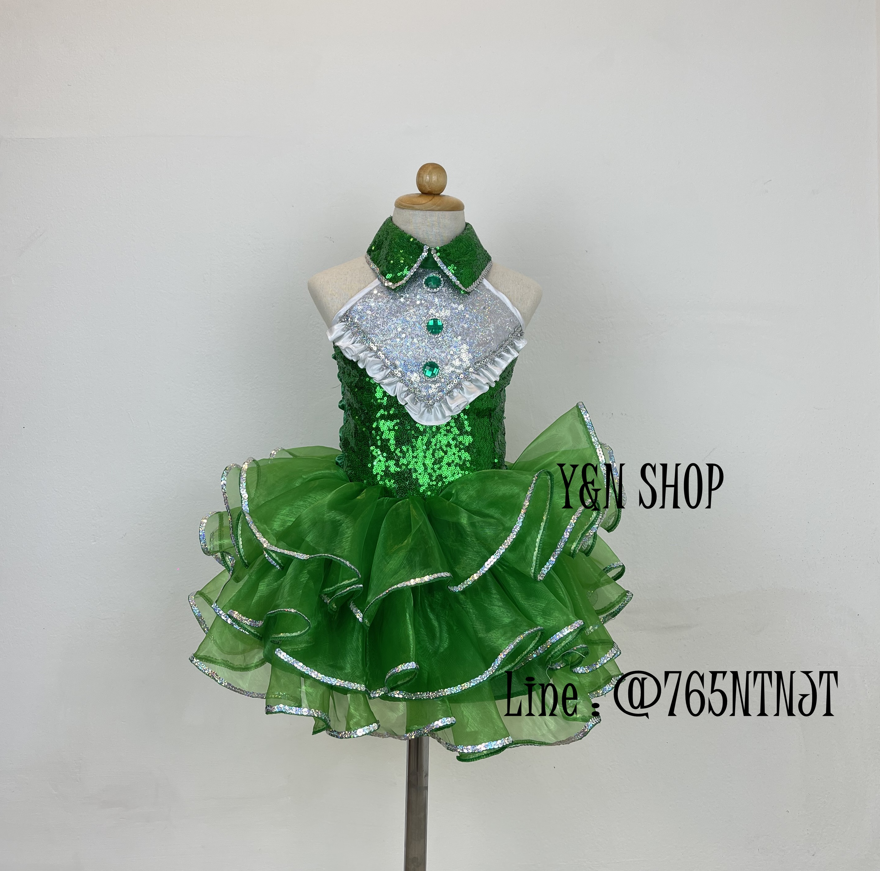 Y&NShop ชุดดรัมเมเยอร์ ชุดเชียร์ลีดเดอร์ เด็กผู้หญิงอนุบาล-ประถมต้น แบบชุดคอปก