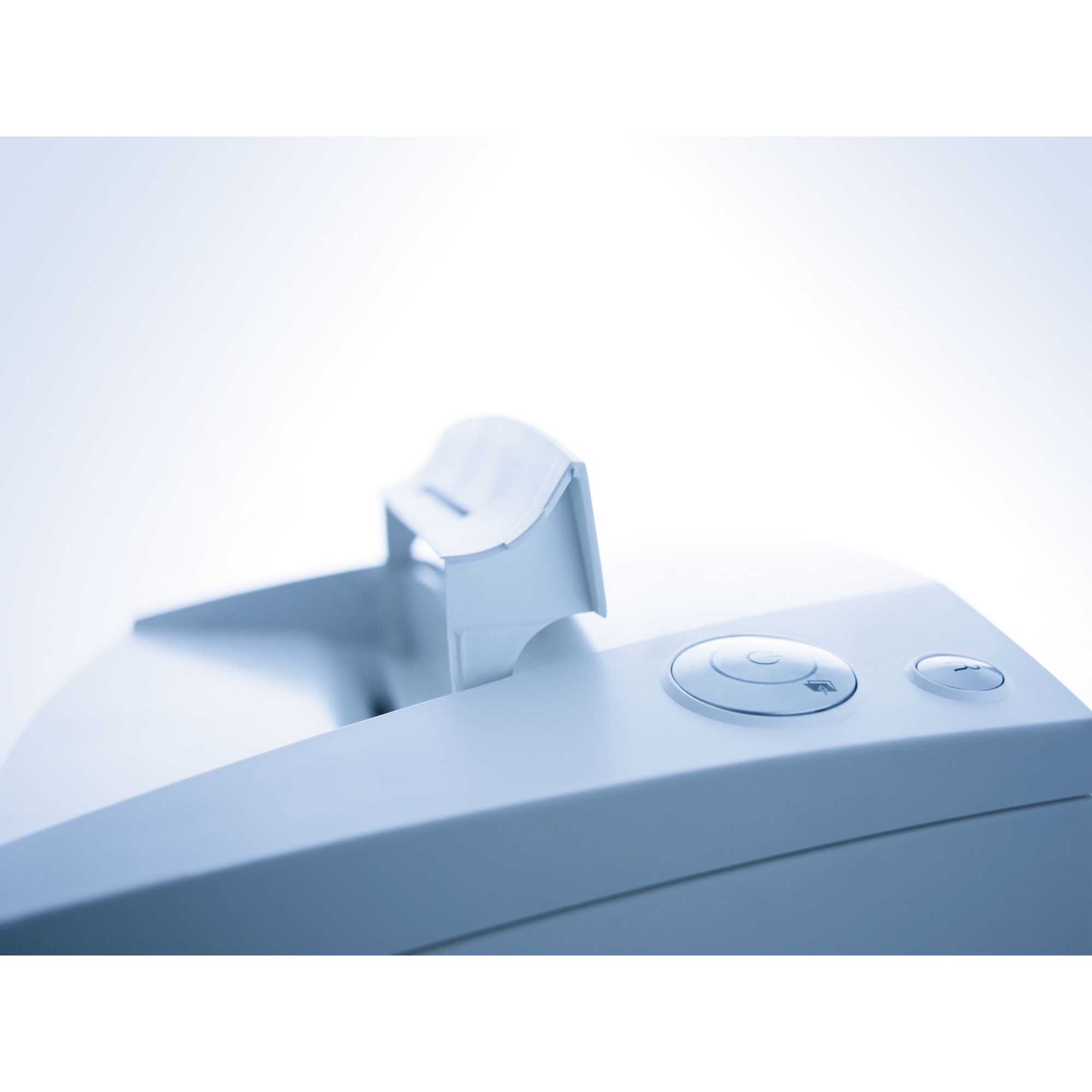 เครื่องทำลายเอกสาร HSM Securio B24 (1x5 mm.) 4-5แผ่น ตัดเป็นชิ้น