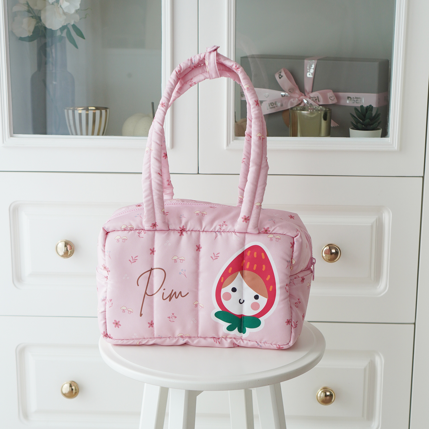 Fluffy Bowling Bag กระเป๋านุ่มนิ่ม ทรง Bowling สั่งทำใส่ข้อความ ลาย Tiny Strawberry girl