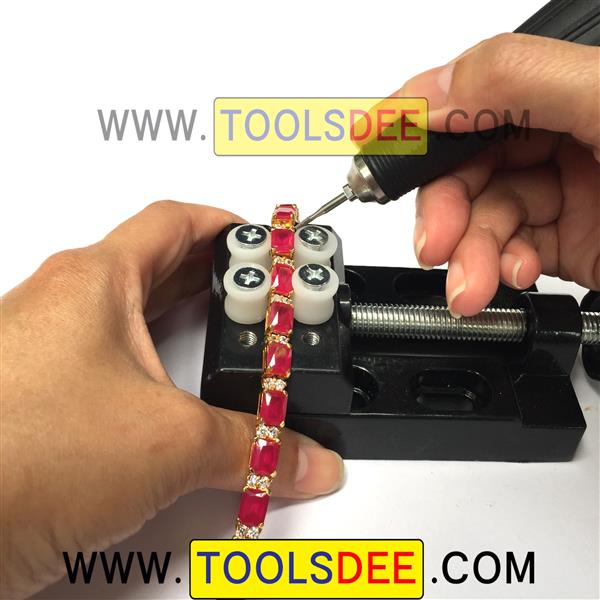 ปากกาจับชิ้นงาน ขนาดเล็ก