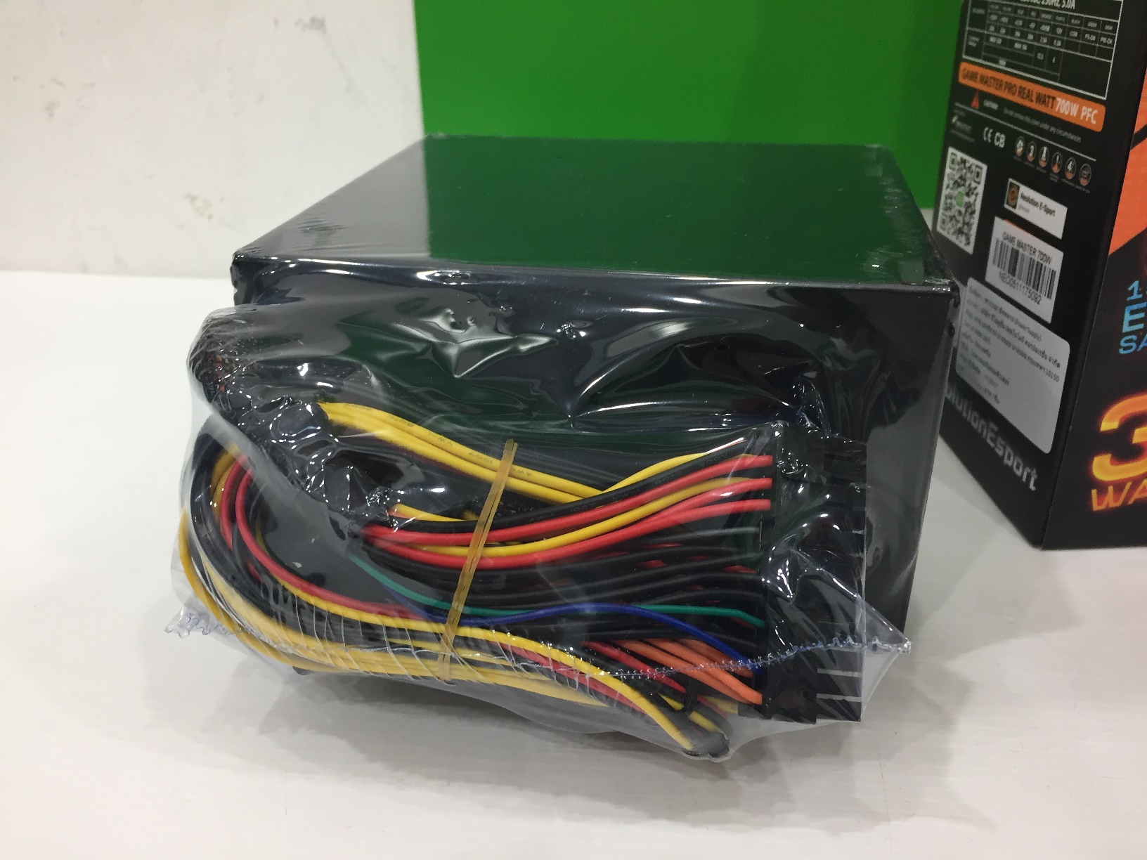 NEOLUTION GAME MASTER PRO 700W