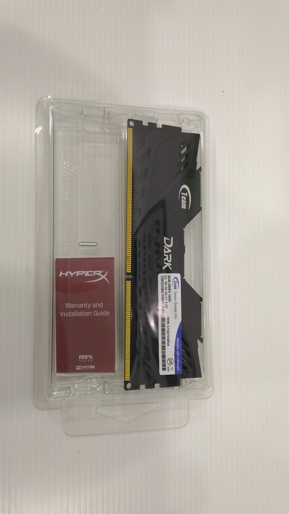 Team Dark 8GB. DDR-3 1600