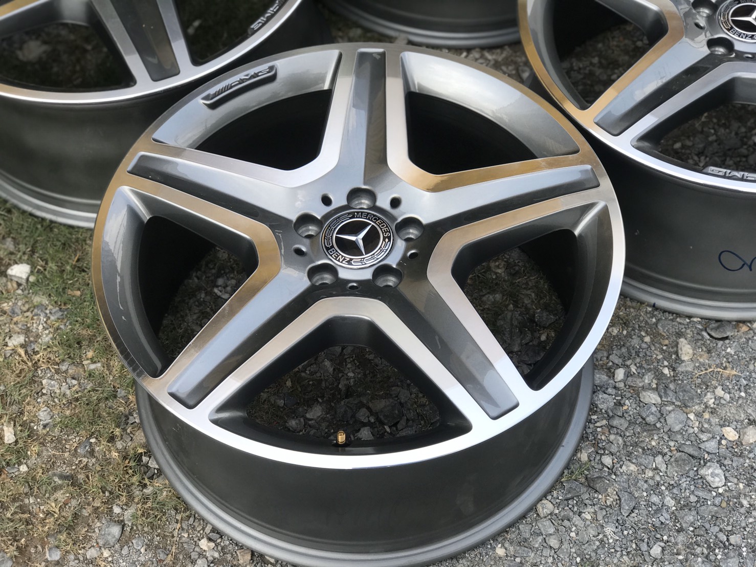 ล้อแท้ AMG ML166 20นิ้ว