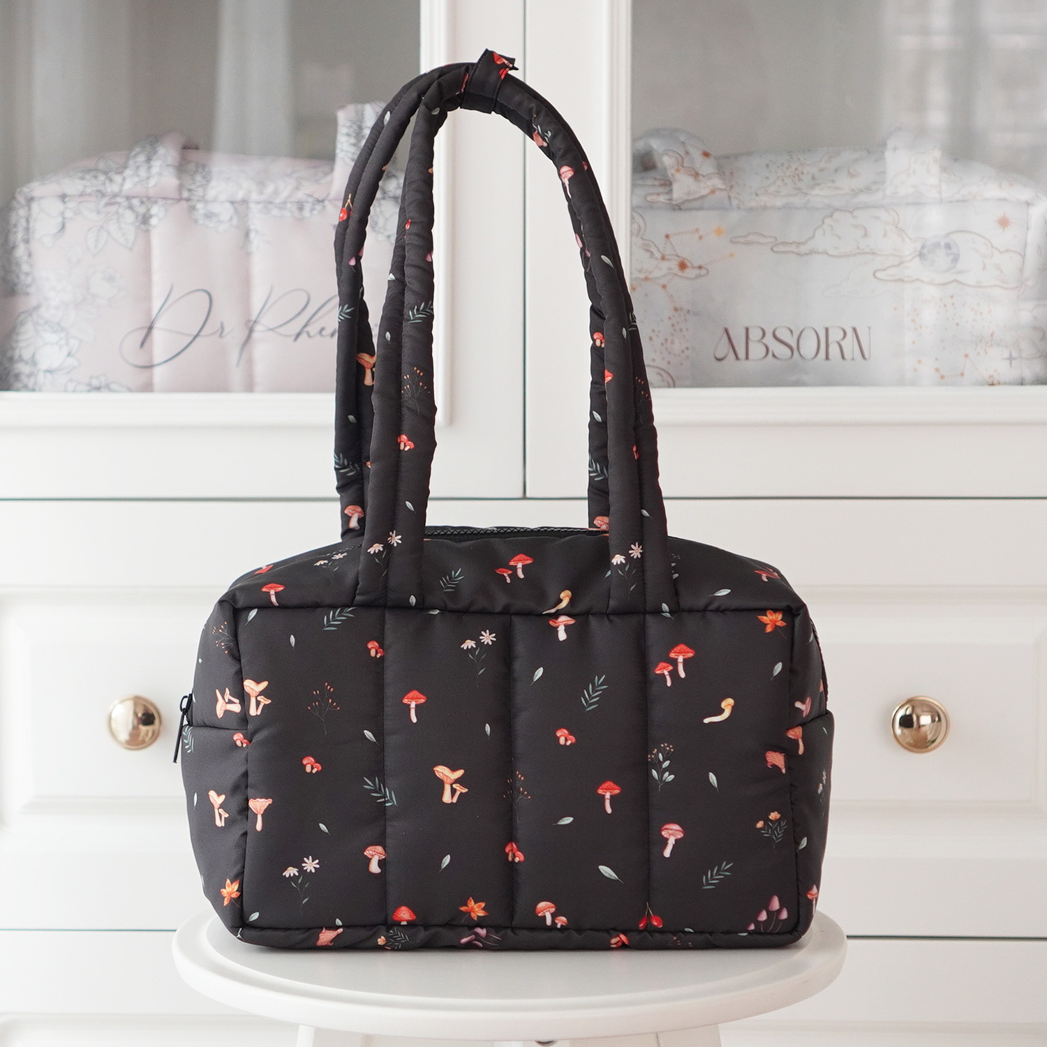 Fluffy Bowling Bag กระเป๋านุ่มนิ่ม ทรง Bowling สั่งทำใส่ข้อความ ลาย Mushroom - Brown
