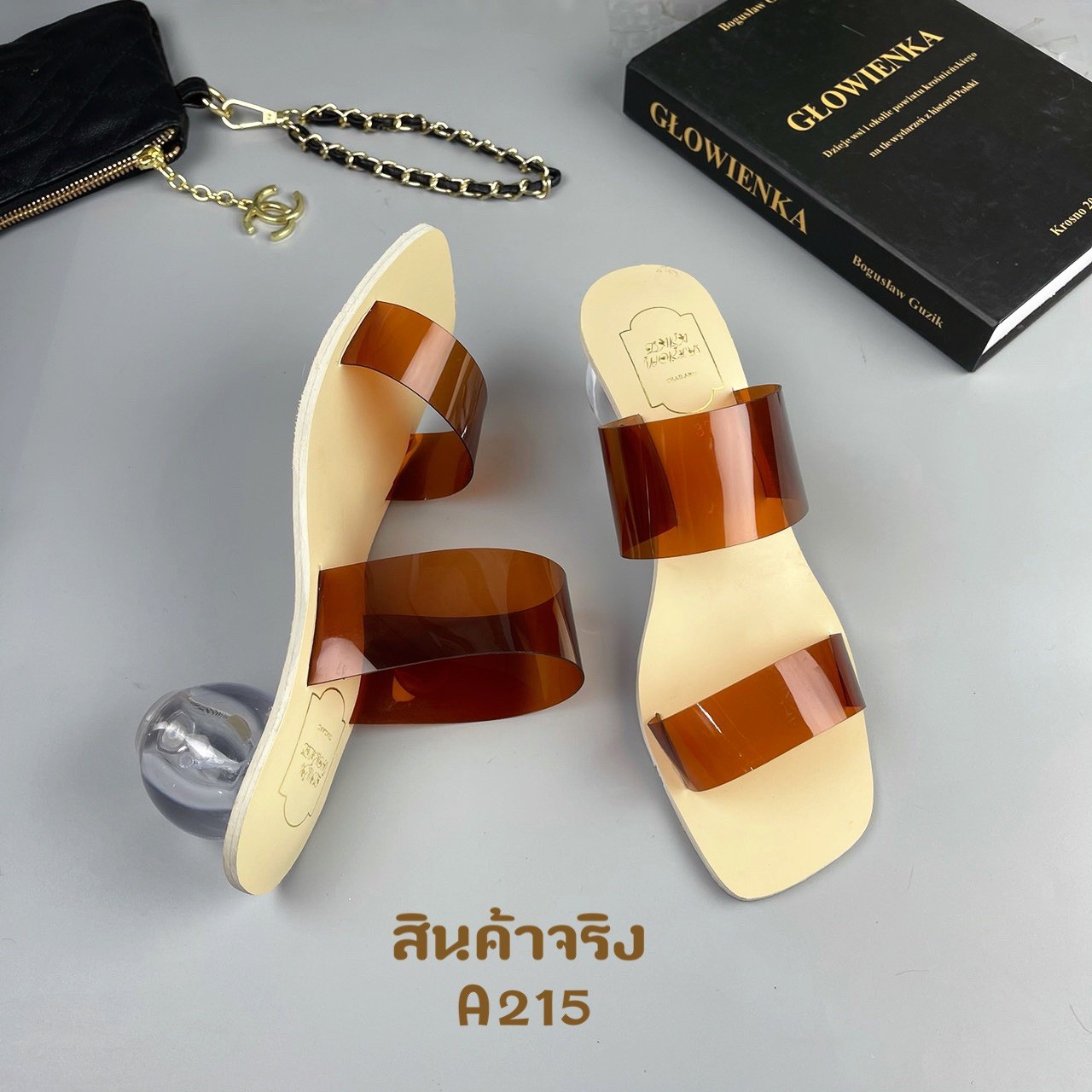 รองเท้าลำลองส้นแก้วกลม (สีน้ำตาล)