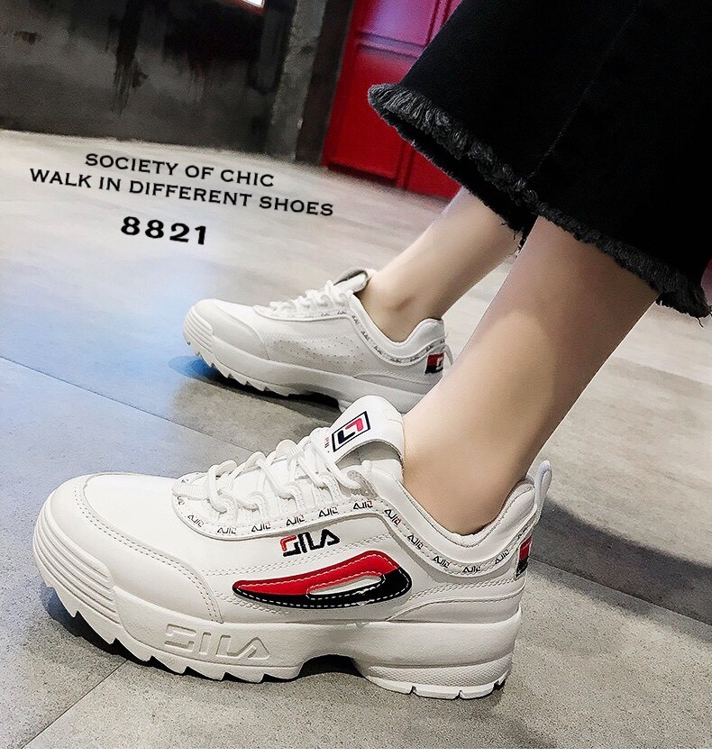 รองเท้าผ้าใบทรงSport Girl แต่งลายแฟชั่น (สีแดง)