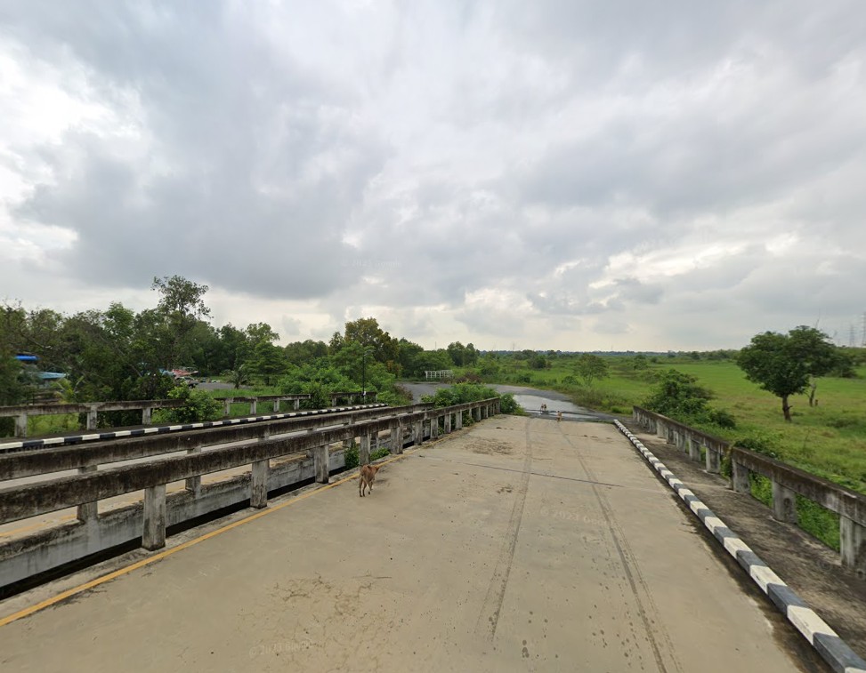 ขายที่ดินติดถนนฉลองกรุง ขนาด 242.73 ไร่ ใกล้นิคมอุตสาหกรรมลาดกระบัง เหมาะสร้างบ้านจัดสรร รองรับดีมานด์จากพนักงานและผู้บริหารในพื้นที่