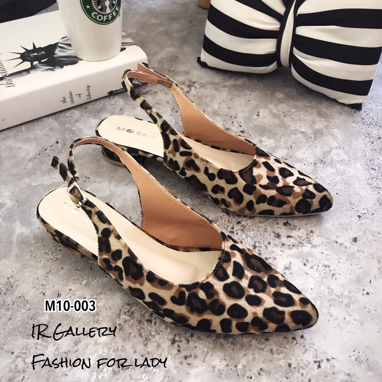 รองเท้าหัวแหลมรัดส้น (สีเงิน)