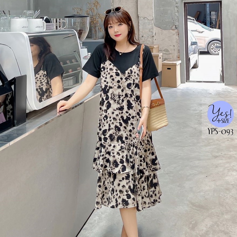 ชุดเดรสยาวสาวอวบ อก 40-54 นิ้ว เดรสคอกลมชายระบาย2ชั้น ช่วงบนสีดำ ช่วงตัวลายกระสีน้ำตาล YPS-093