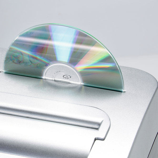 ขายถูก เครื่องทำลายเอกสาร DAHLE รุ่น 22092 ตัดครั้งละ 12 แผ่น/ครั้ง ( A4/70) ตัดตรง