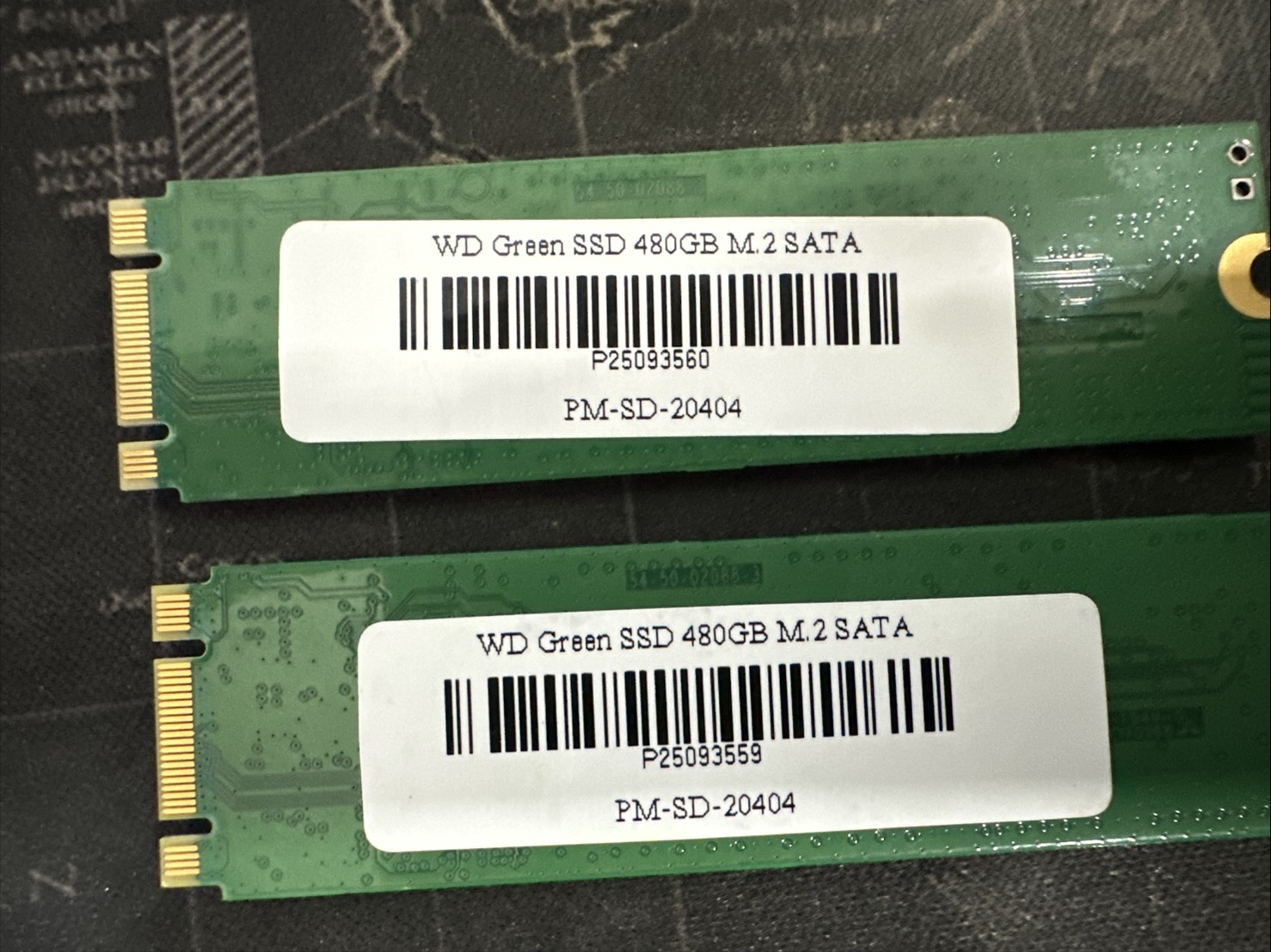 เอสเอสดี WD Green SSD 480GB M.2 SATA ได้ 2 ชิ้น ตามรูป