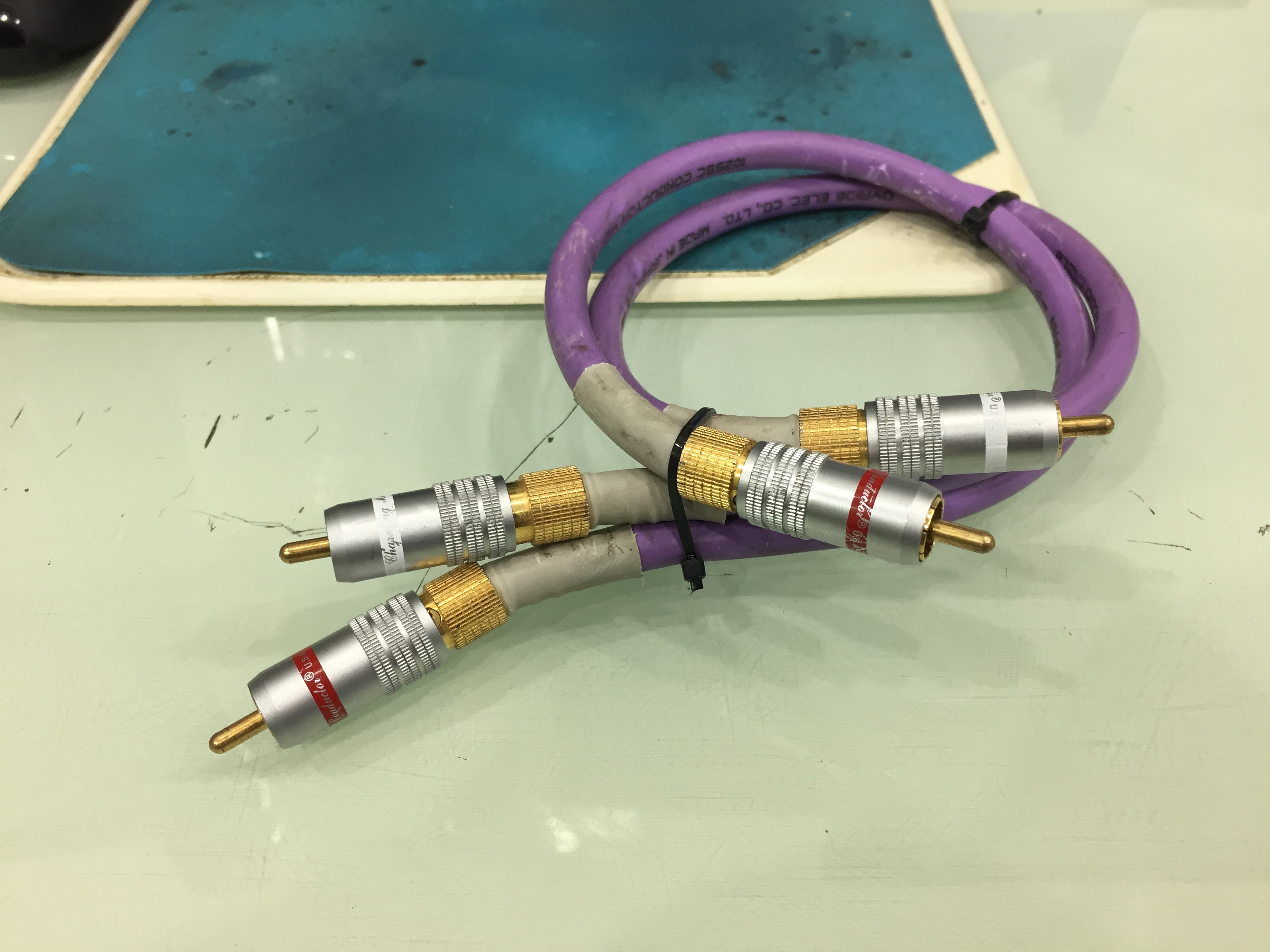 Oyaide PA-02 v2 RCA 45ซม.