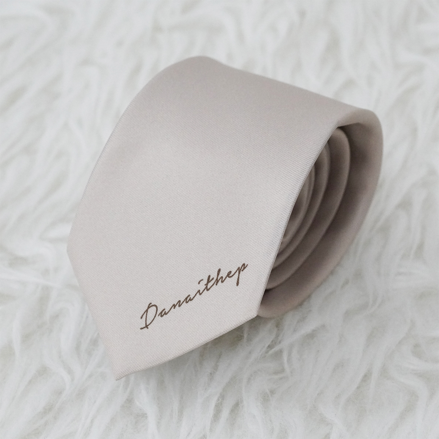 เนคไท สั่งทำใส่ชื่อ ขนาด 3" - Minimal - Monkey Coffee