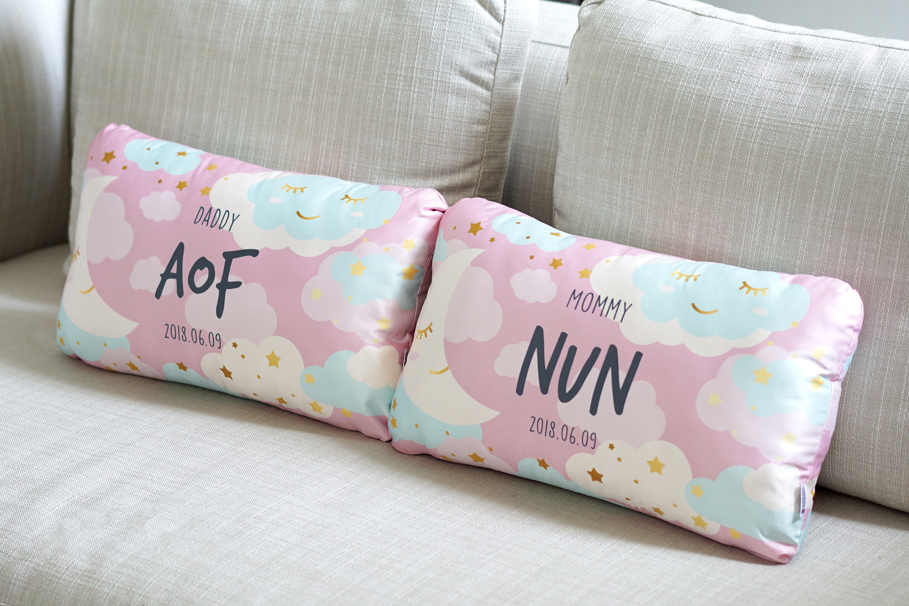 หมอนอิงทรงสี่เหลี่ยมยาว Moon - Pink (ราคาต่อใบ)