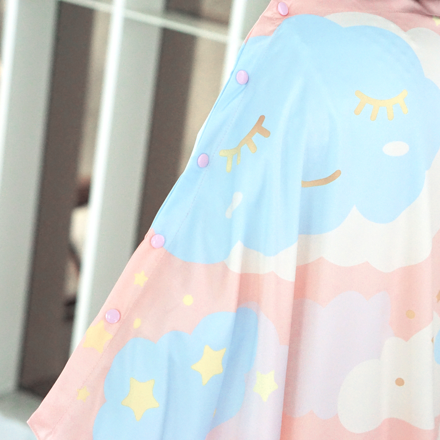 ผ้าคลุมให้นม (รุ่นมีกระดุม ถอดโครงได้) พร้อมส่ง ลาย Moon - Peach