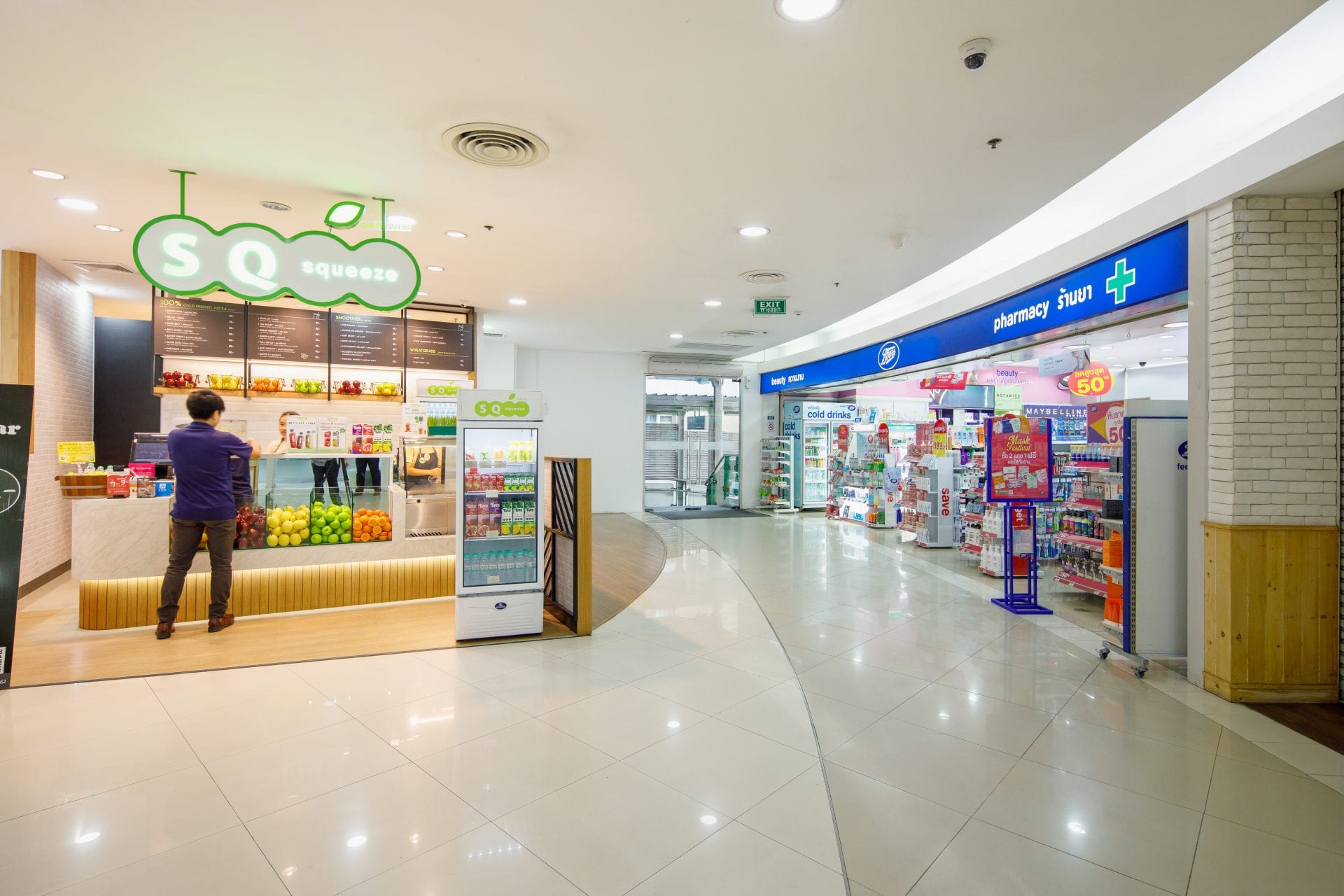 อาคารอินเตอร์เชนจ์ 21 (Interchange 21) สำนักงานให้เช่า เกรด A ย่านสุขุมวิท อโศก ใกล้รถไฟฟ้า BTS และ MRT