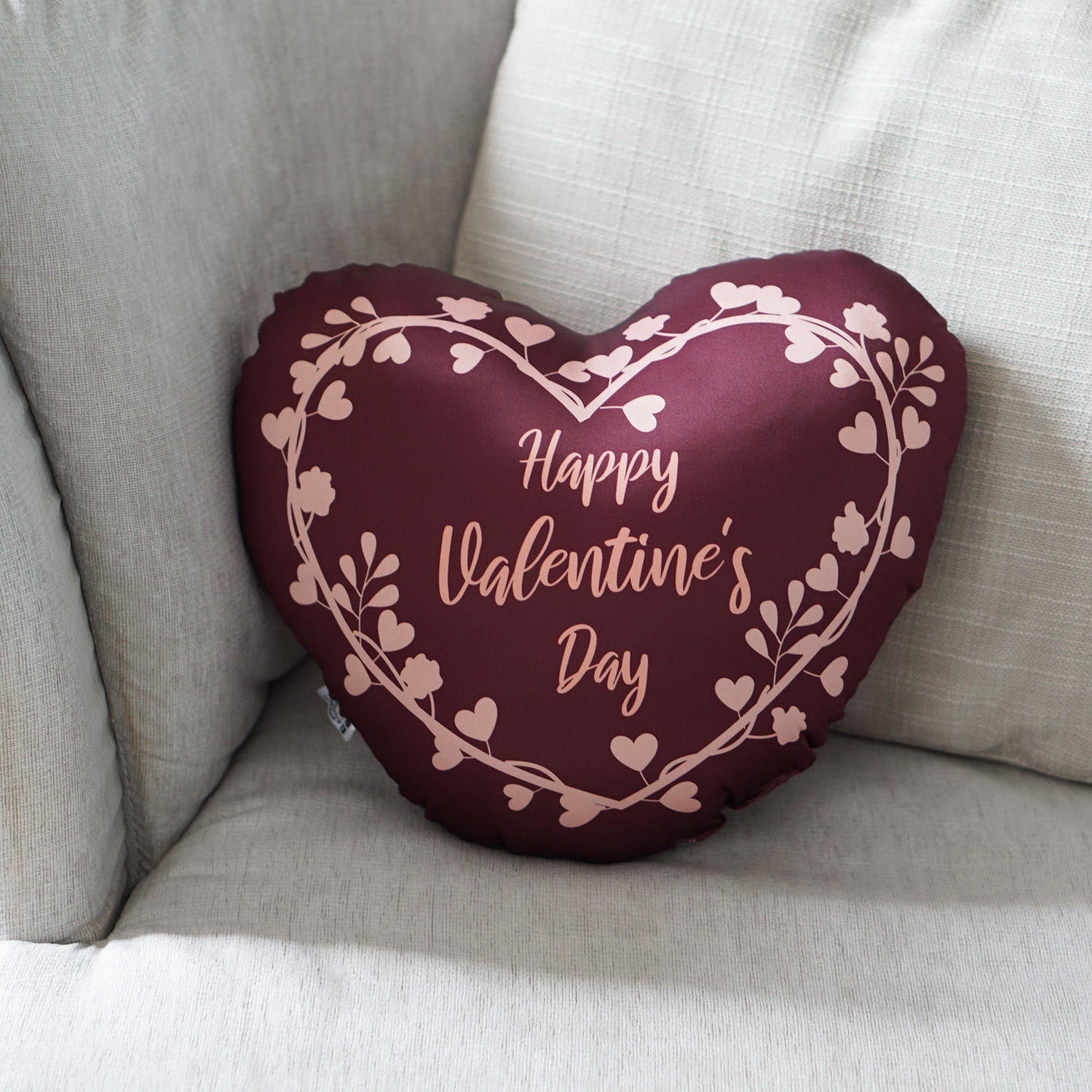 หมอนสั่งทำข้อความ ทรงรูปหัวใจ ลาย Valentine's - Burgundy
