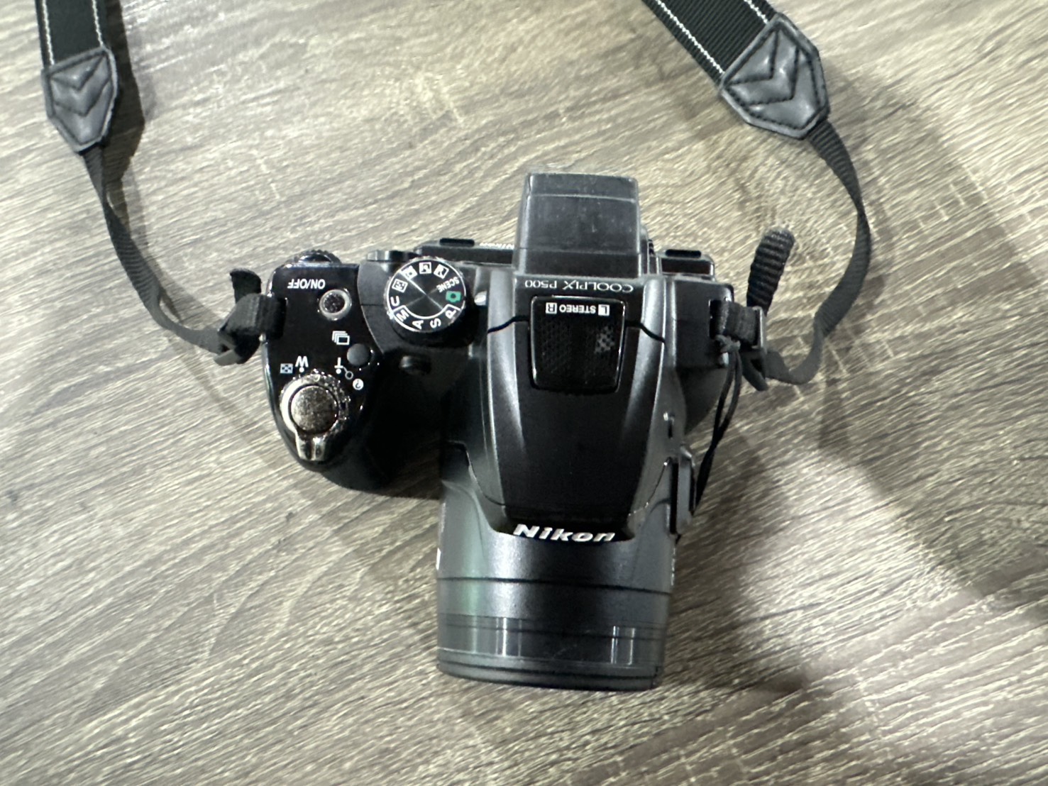 กล้อง Nikon Coolpix P500 + กระเป๋า *** แบตเสื่อม ปุ่มรวน