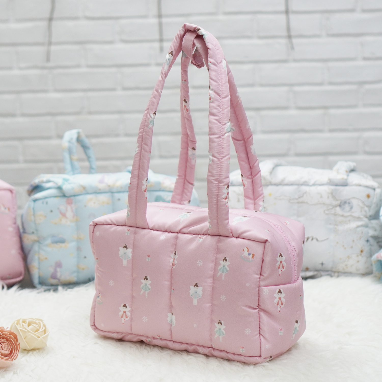 Fluffy Bowling Bag กระเป๋านุ่มนิ่ม ทรง Bowling สั่งทำใส่ข้อความ ลาย Sugar Plum Fairy - Pink