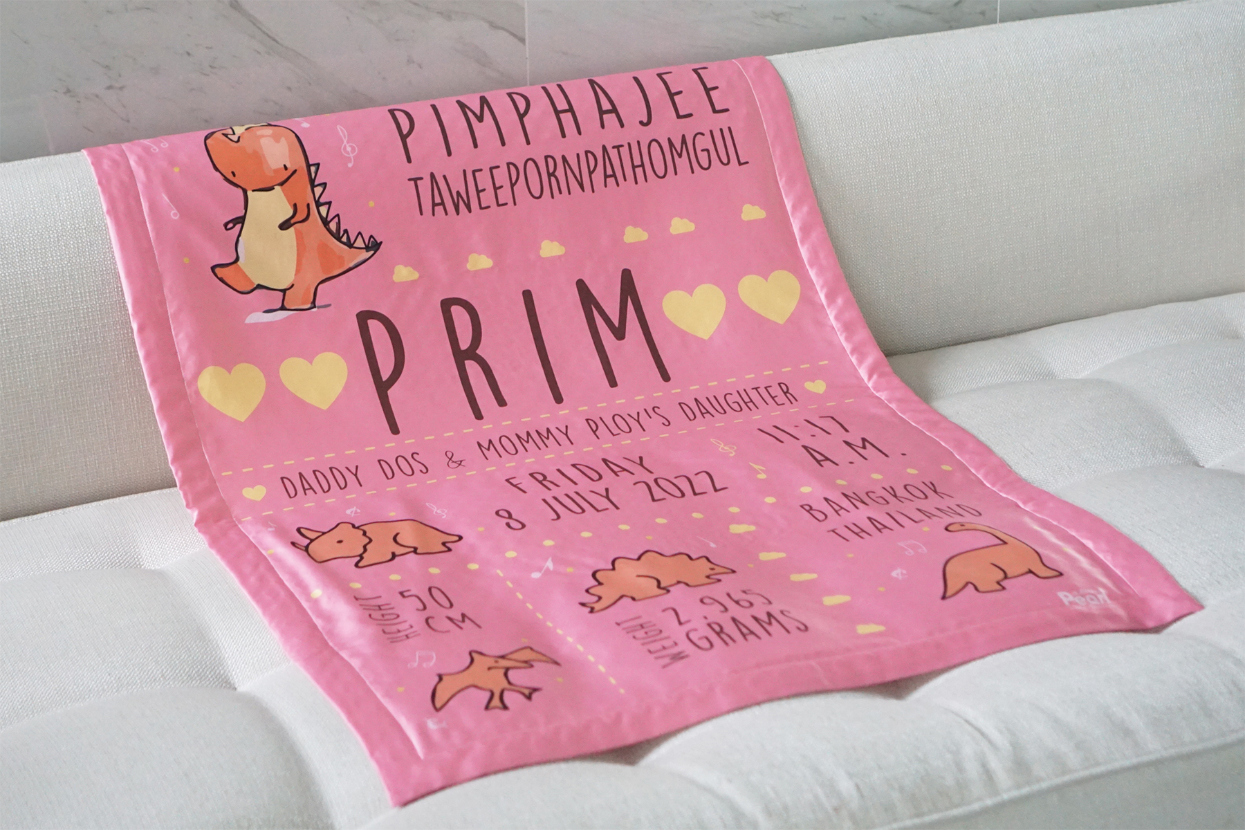 ผ้าห่ม สั่งทำใส่ชื่อ ลาย Dinosaur - Pink