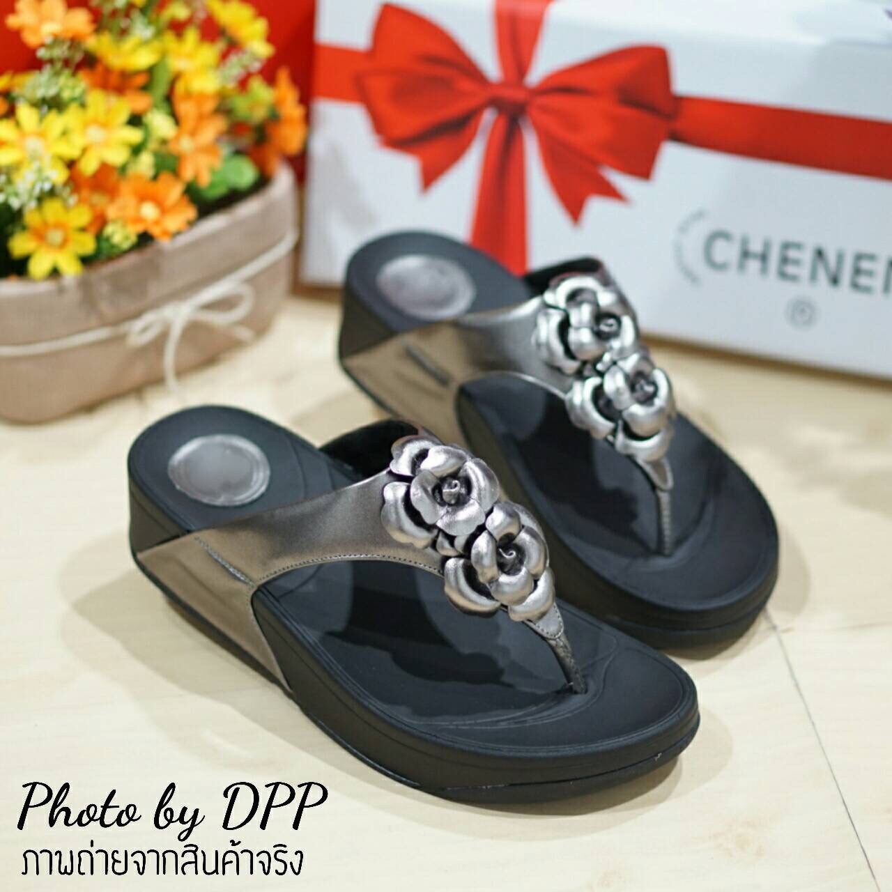 รองเท้า Fitflop (สีดำ) สำเนา